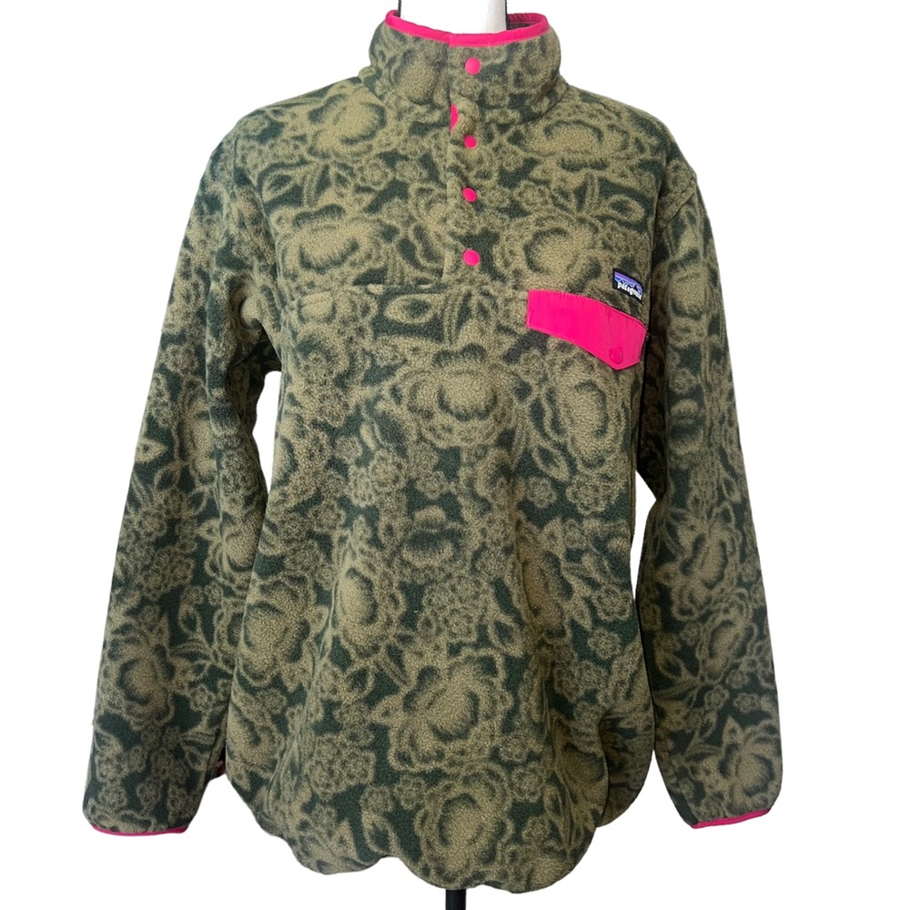 Patagonia Snap-T Synchilla Pullover Fleece Jacket
Green Lotus Floral size XL